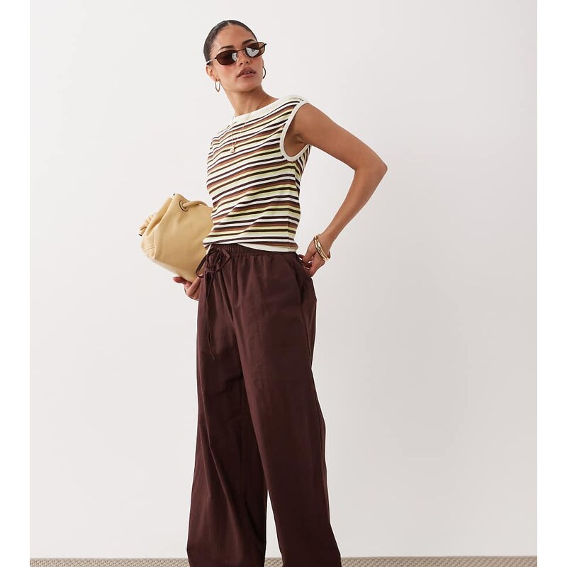 Miss Selfridge Petite linen blend wide leg trouser in chocolate