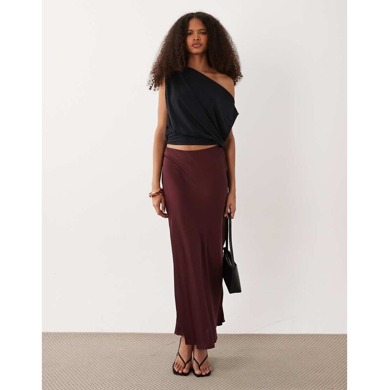 Vila satin maxi skirt in deep burgundy-Red
