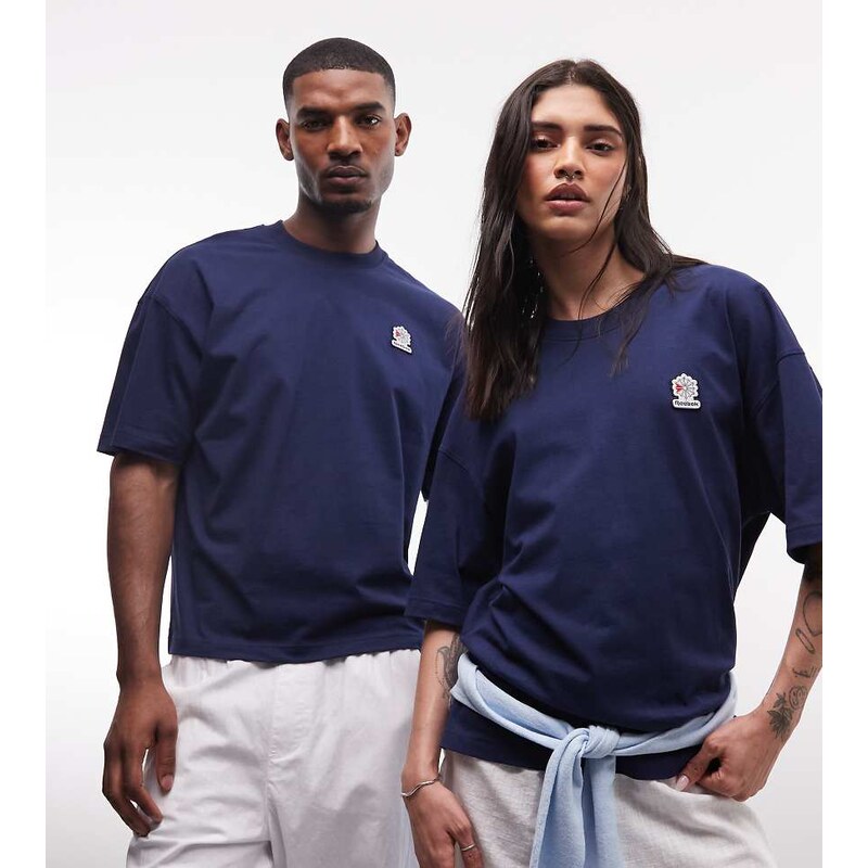 Reebok patch logo t-shirt shirt in navy - Exclusive to ASOS