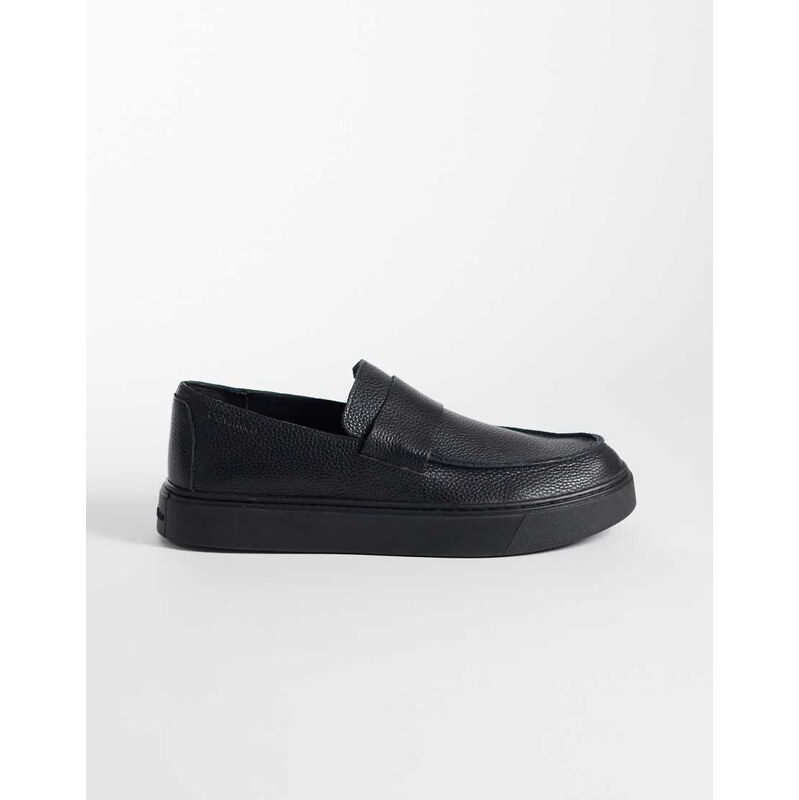 Calvin Klein chunky leather loafer in black