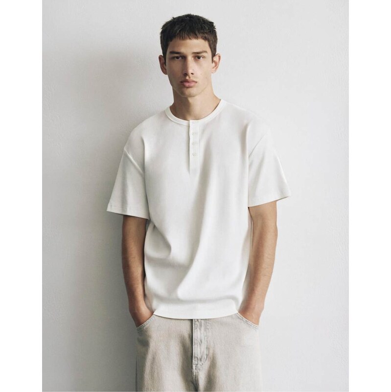 Pull&Bear Slim-fit henley t-shirt in white