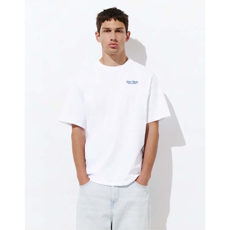 Pull&Bear Good sunday graphic t-shirt in off white