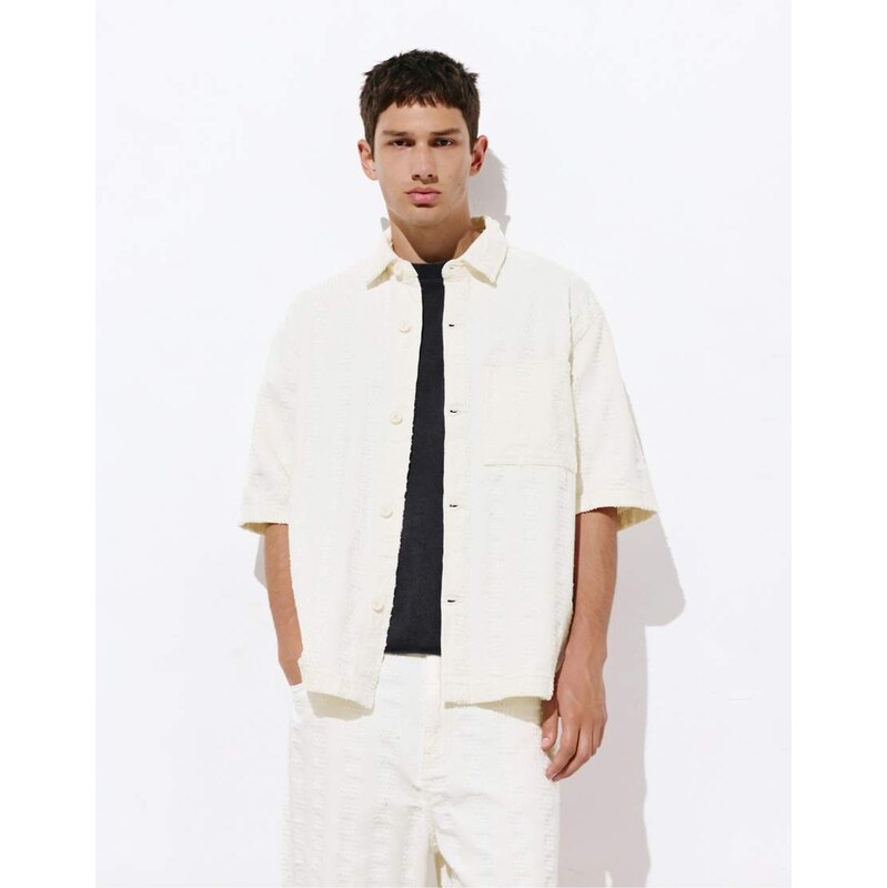 Pull&Bear Jacquard shirt in beige-Neutral