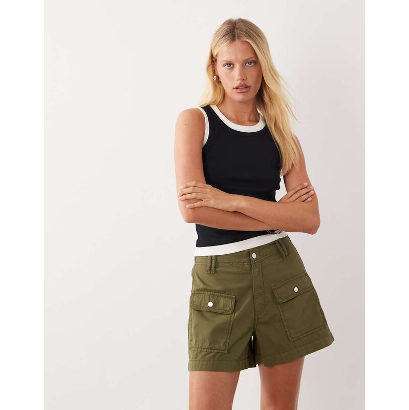 ASOS DESIGN utility short with pocket detail in khaki-Green