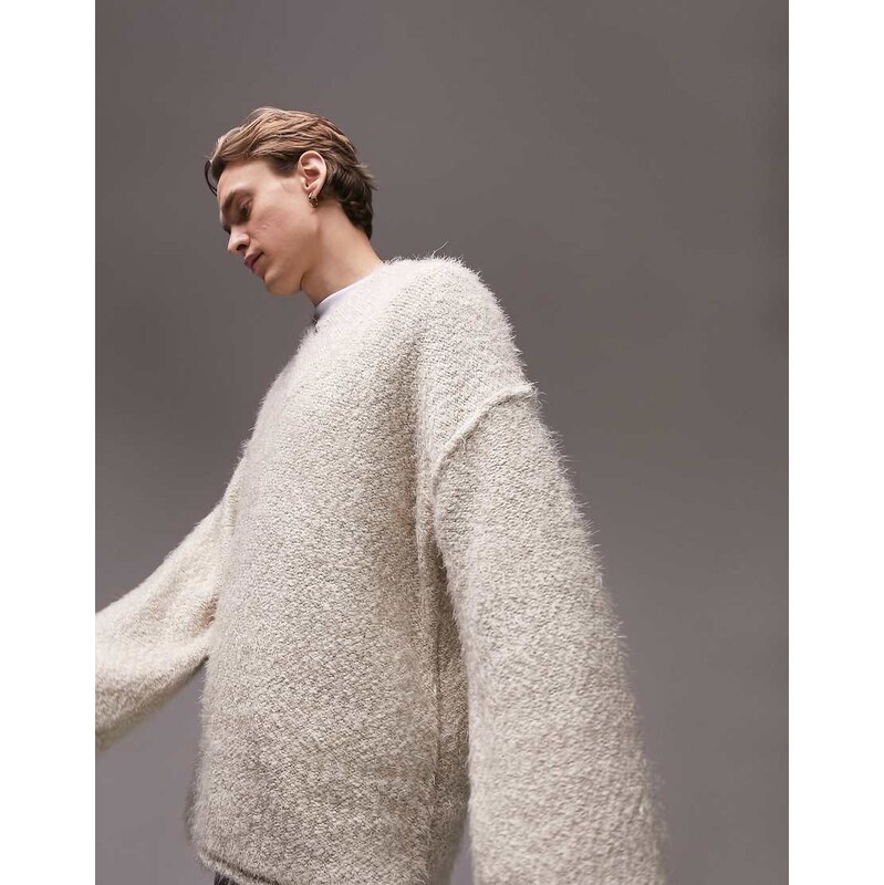 Topman heavy knitted oversized v neck jumper in ecru-White