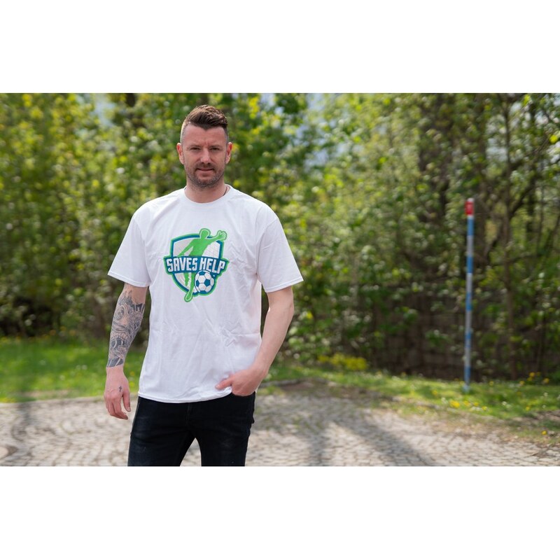 TRIČKO UNISEX SAVES HELP - FOTBAL - Classic logo - White -