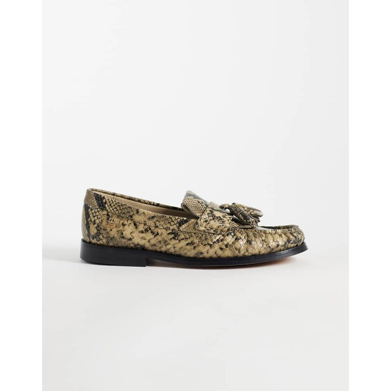 Tommy Hilfiger premium snake tassel loafer in beige-Neutral