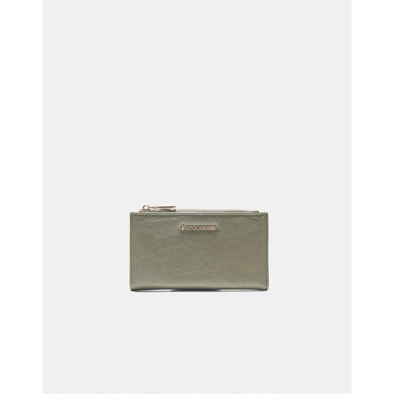 Stradivarius Basic zip-up purse in khaki-Green