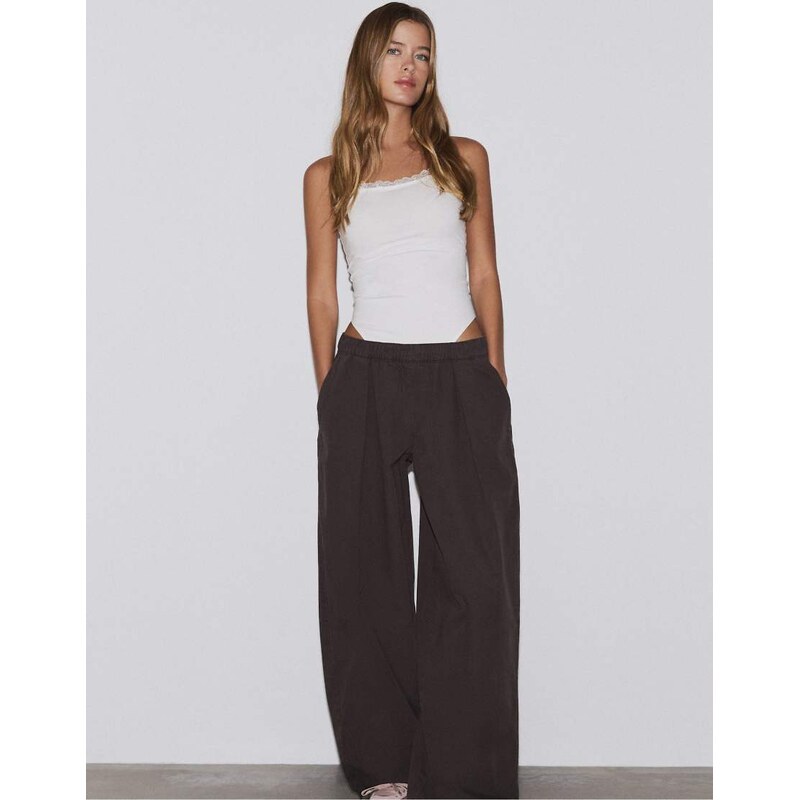 Stradivarius Bodysuit with blonde lace detail in ecru-White