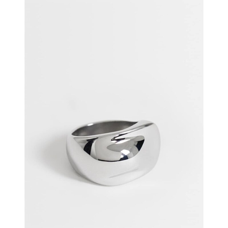 Topshop Roma waterproof stainless steel ring in gold-Silver