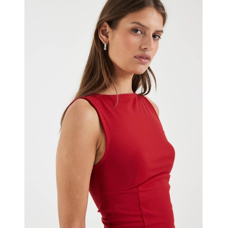 Supre Sleek Yelena top in rouge red