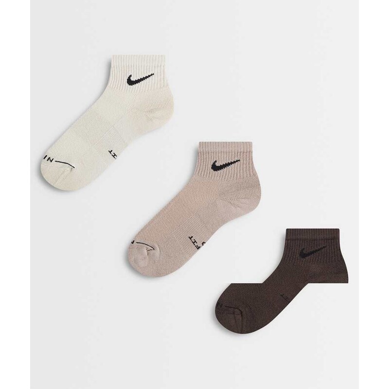 Nike Everyday 3 pack ankle socks in neutral multi