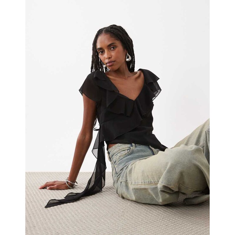 Motel riksa draped floaty top in black