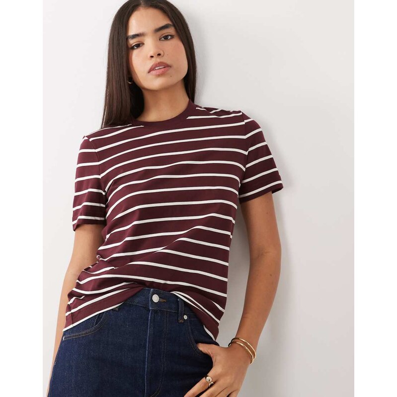 ARKET short sleeve t-shirt in burgundy stripe-Red