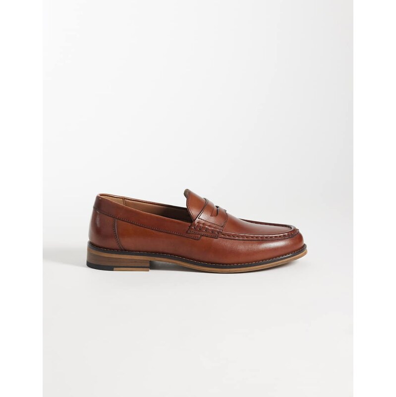 ASOS DESIGN penny loafers in tan leather-Brown