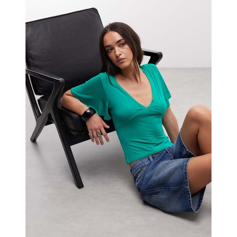COLLUSION batwing top in green