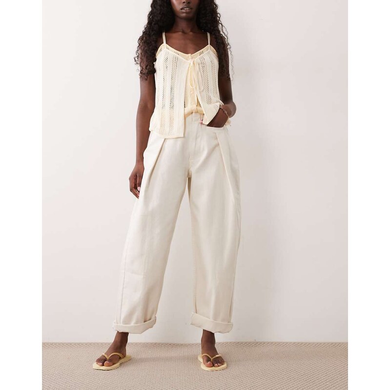 ASOS DESIGN casual barrel jean with pleat front and pocket
