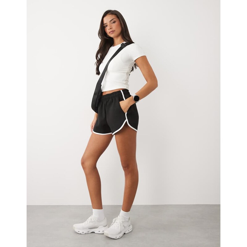 4505 performance jersey 3 high waist retro stripe shorts in
