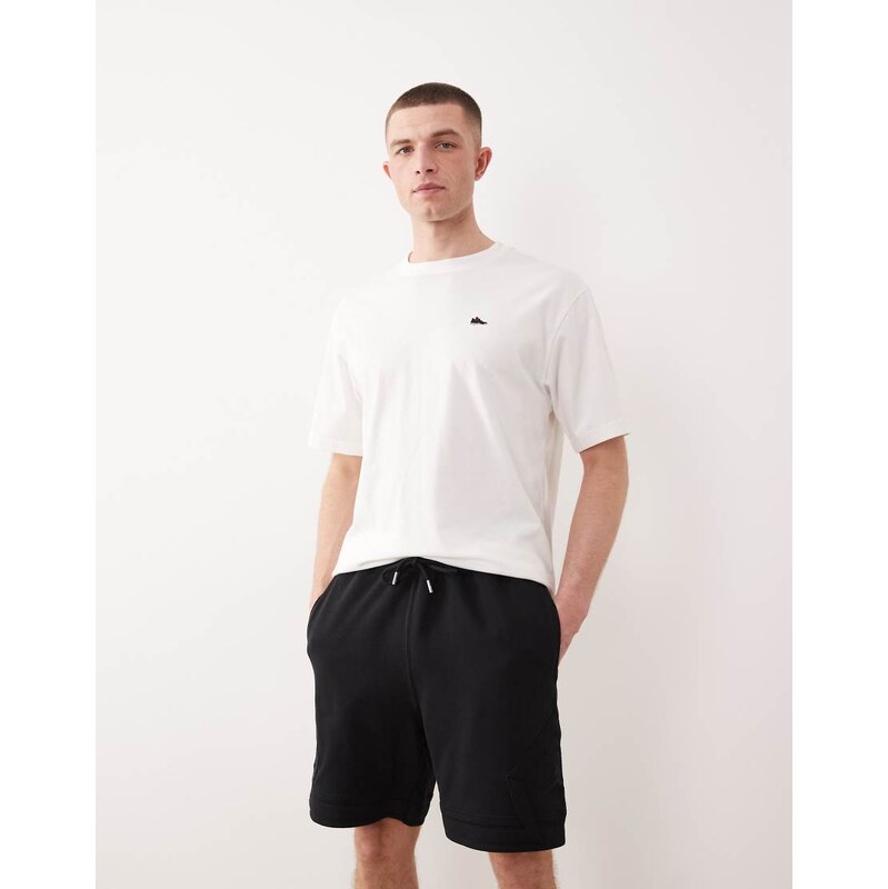 Jordan Flight diamond fleece short in black