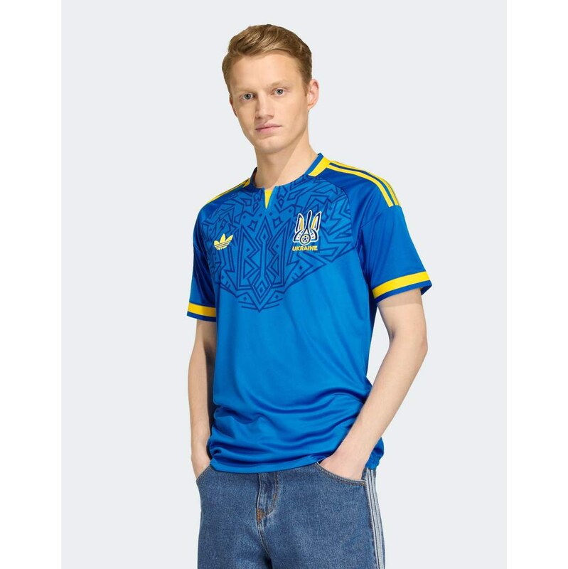 adidas performance Ukraine 26 away jersey in glow blue