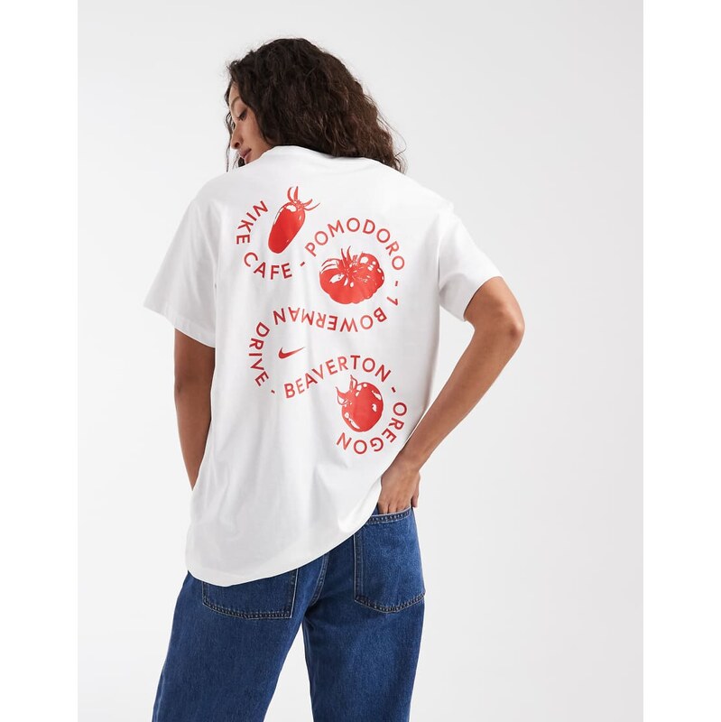 Nike Classic oversized graphic pomodoro t-shirt in white