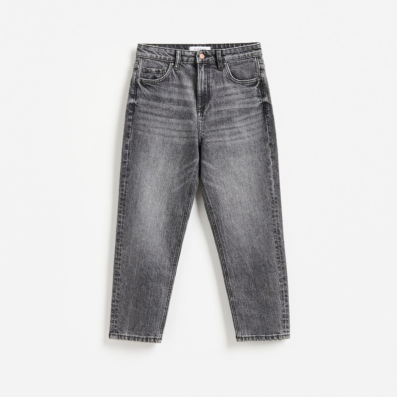 Reserved - Mom jeans se zkrácenou nohavicí - šedá
