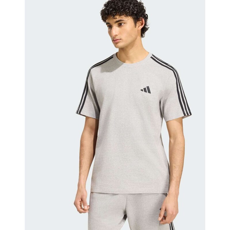 adidas performance Essentials 3-stripes single jersey left chest