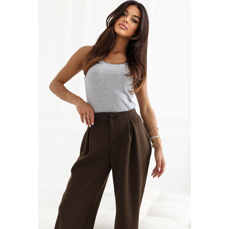 Top model 228344 Rue Paris