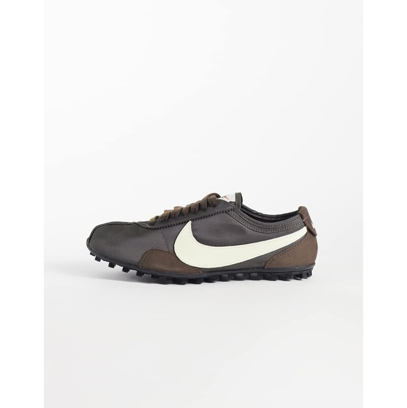 Nike Moon Shoe trainers in dark brown