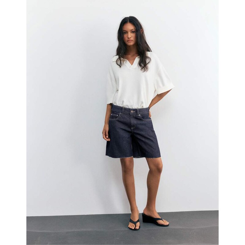 Pull&Bear Low-rise denim bermuda shorts in navy