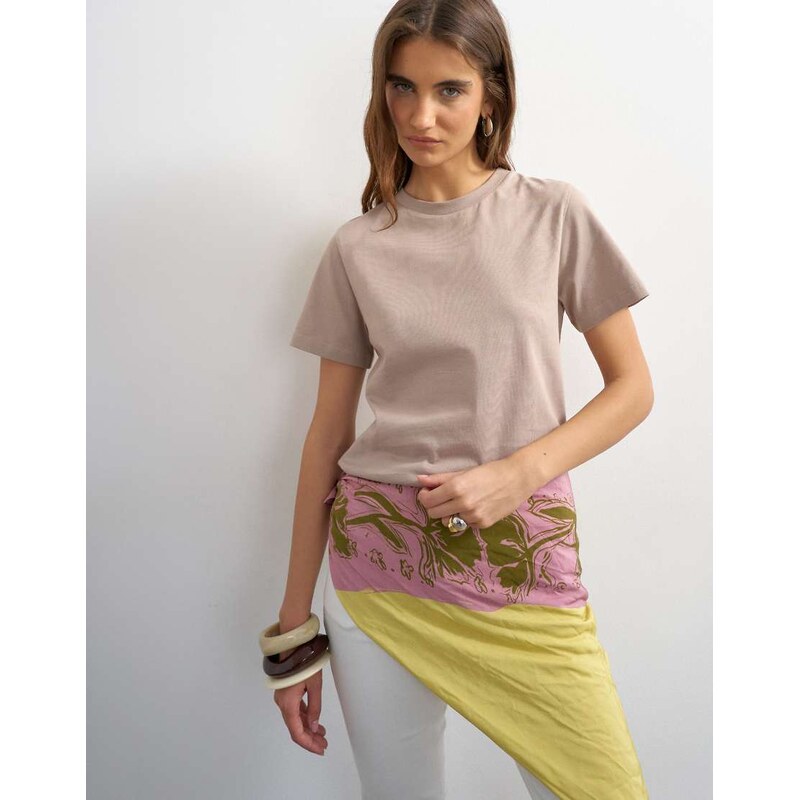 Topshop classic tee in stone-Neutral