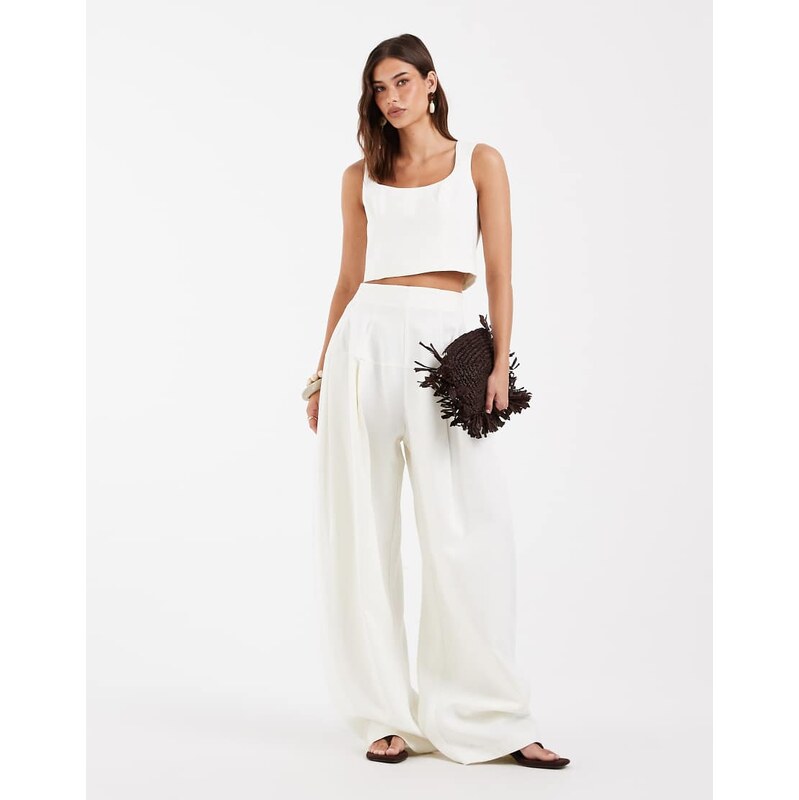 ASOS DESIGN Tailored snatch waist wide leg in cream-No colour