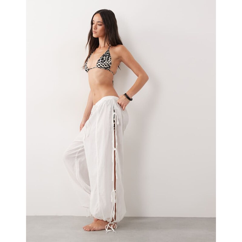 Miss Selfridge beach tie side hareem trouser in cream-White