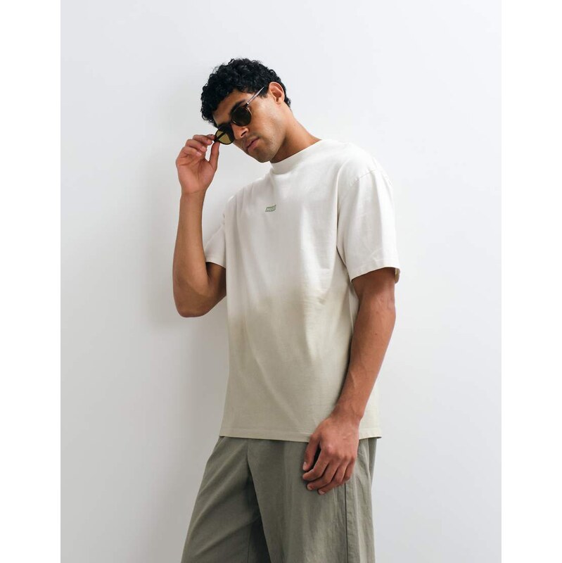 HUGO Blue Nalono back print ombre fade t-shirt in light green