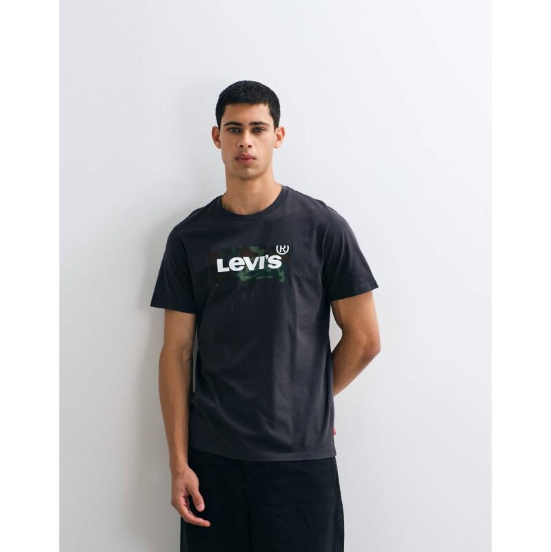 Levis graphic camo logo t-shirt in black