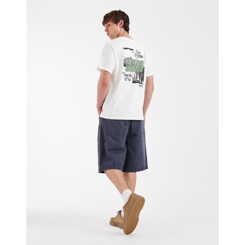 Levis relaxed t-shirt in white