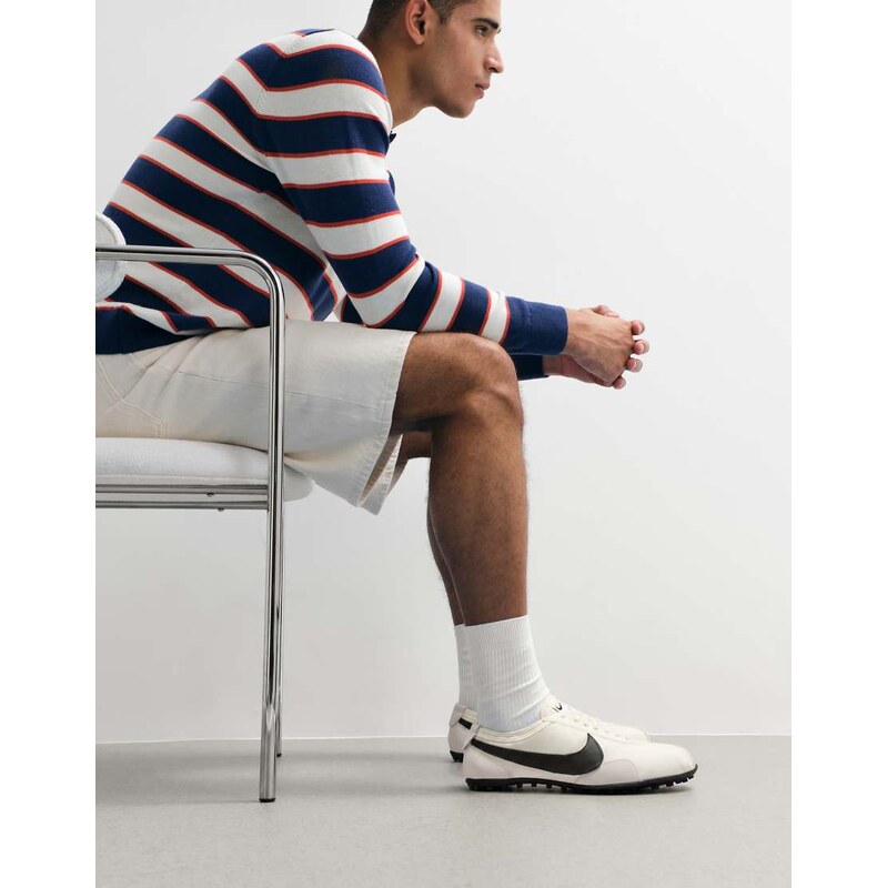 Nike Moon Shoe trainers in cream and black-Neutral