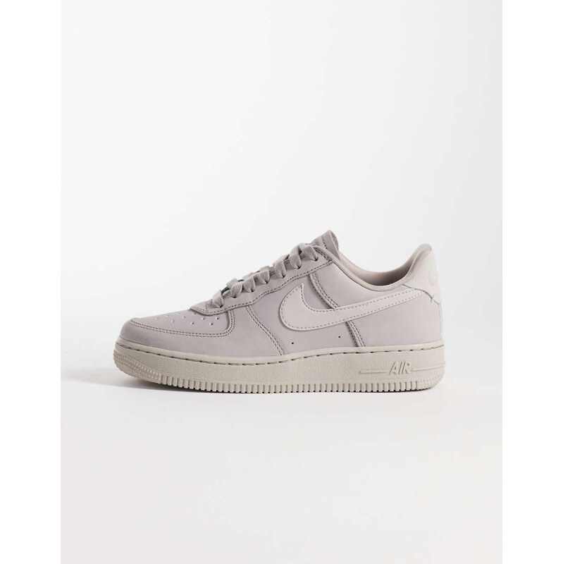 Nike Air Force 1 Retro Premium trainers in light brown