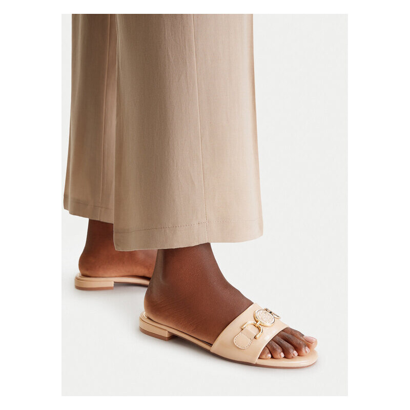Nazouváky Nine West