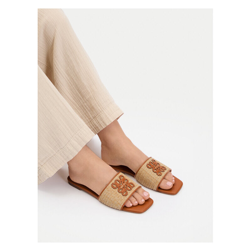 Nazouváky Nine West