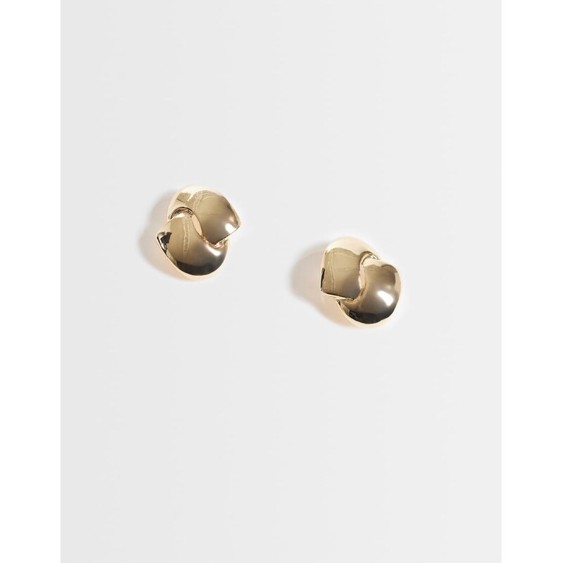 Mango classic stud earrings in gold