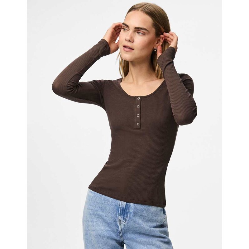 Pieces Long sleeved top in hot fudge-Brown