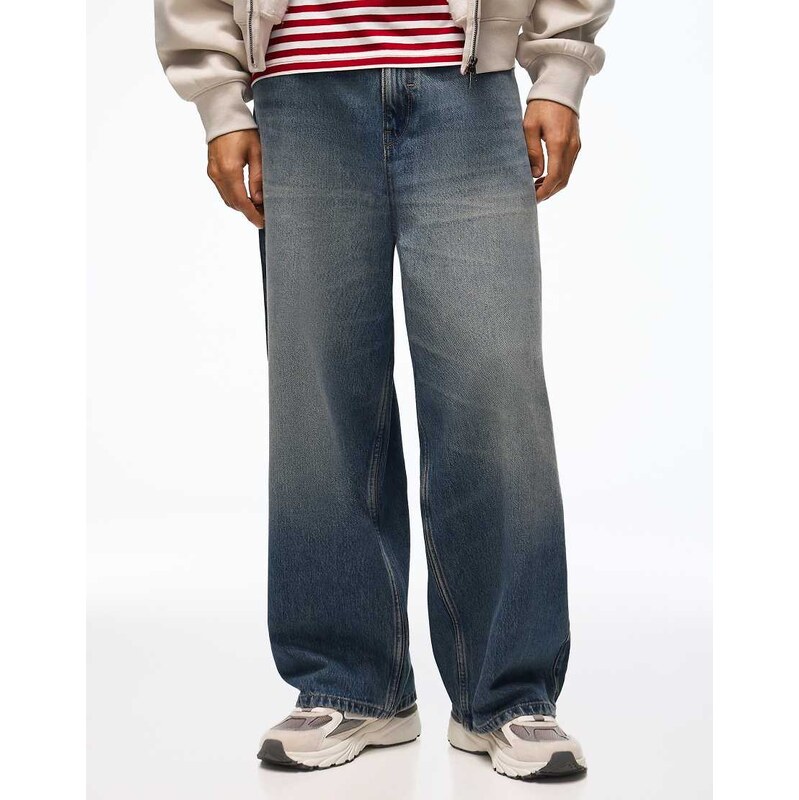 Bershka Super baggy jeans in blue