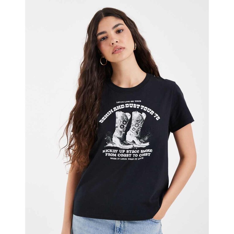 Levis favourite tee with boots graphic print in black
