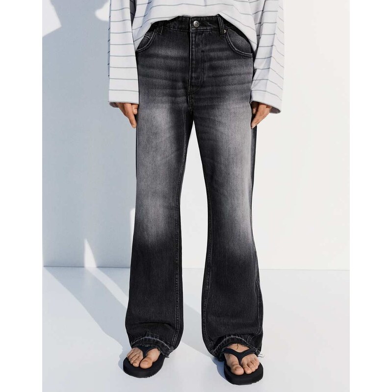 Bershka Straight flared jeans in black