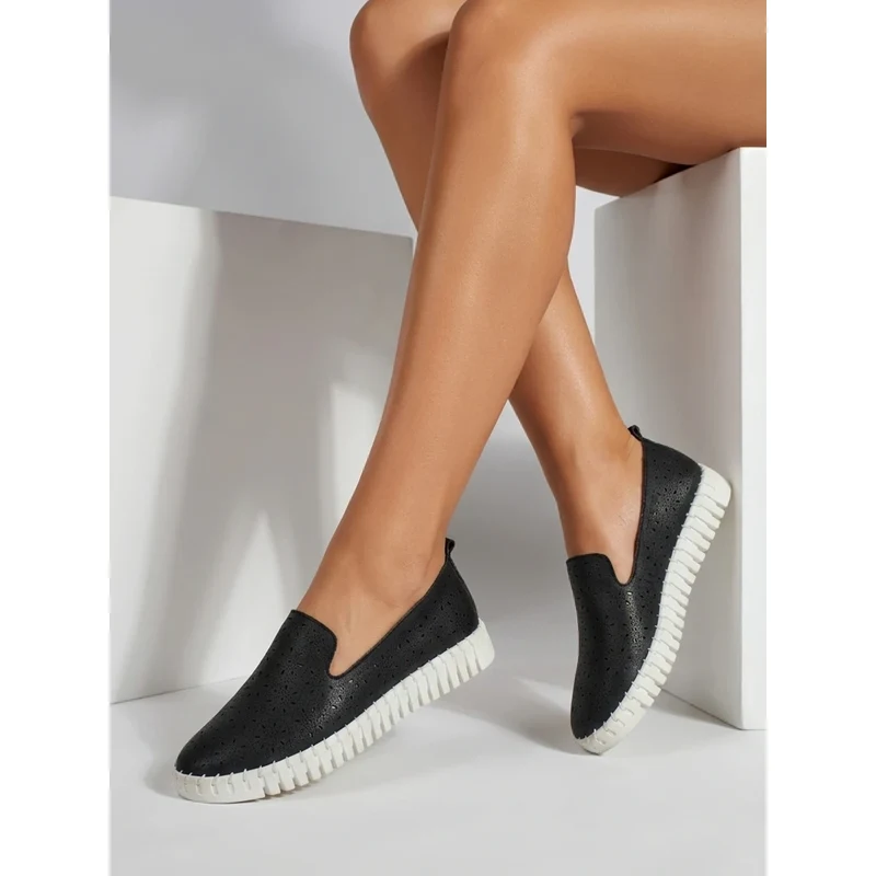 Resti černé slip-on tenisky na platformě