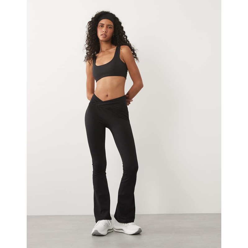 4505 soft touch wrap waist slim kick yoga legging in black