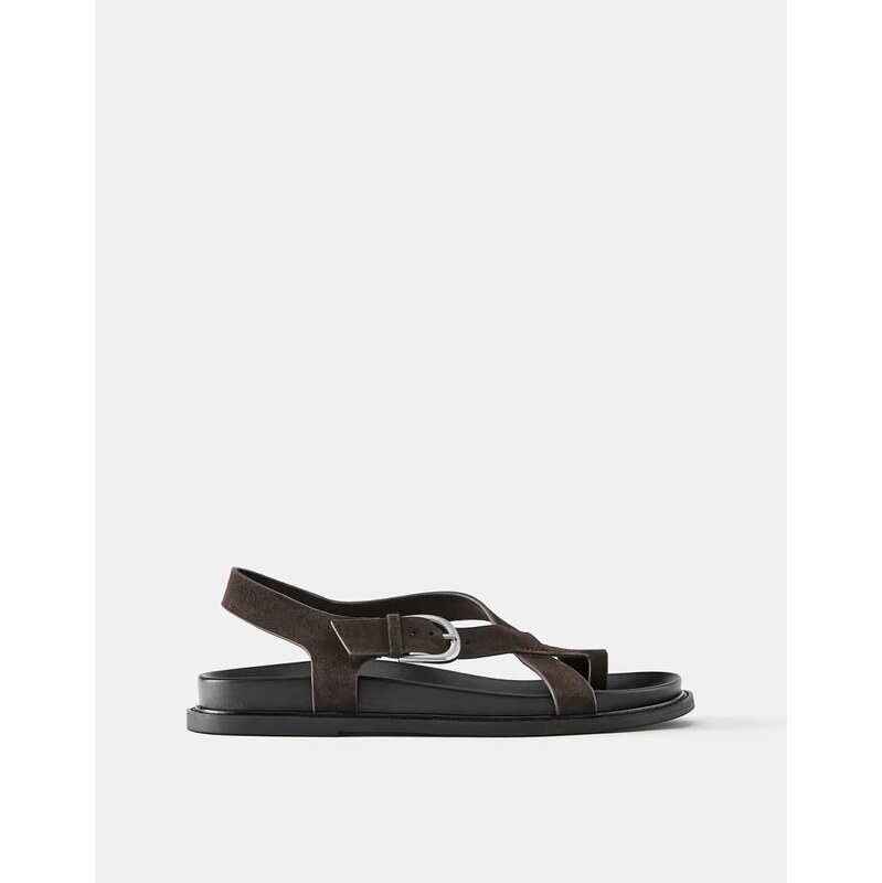 Pull&Bear Flat leather sandals in brown