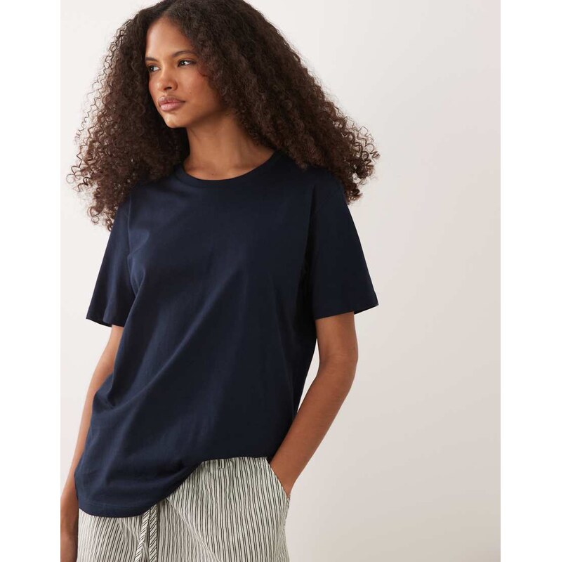 JJ Rebel short sleeved t-shirt in navy