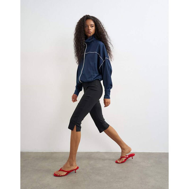 Topshop capri trouser in black